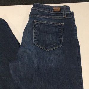 PAIGE STRAIGHT LEGGED JEANS WITH STRETCH!!!